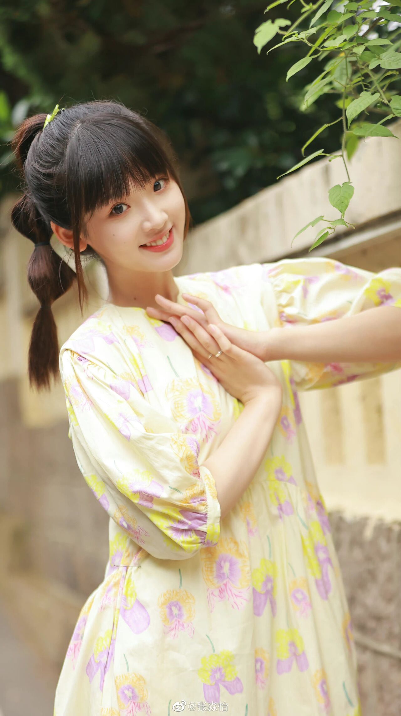 Zhang Miaoyi Photo, HD Image, Wallpaper - CPOP HOME